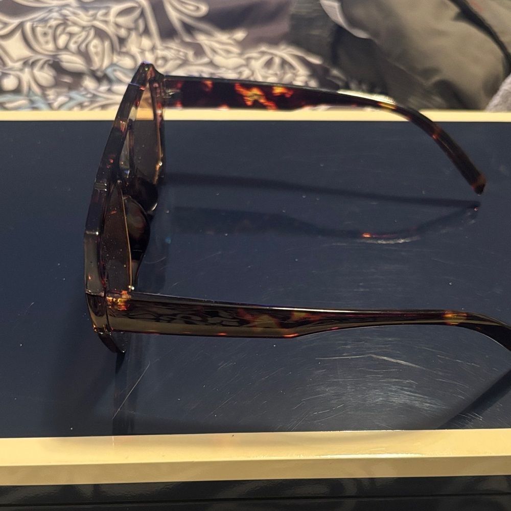 Tortoise Shell Sunglasses - Picture 2 of 4
